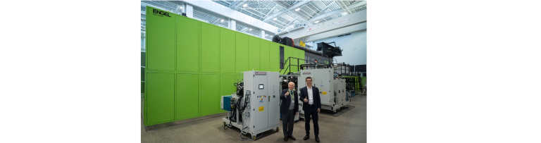 ENGEL Joins Forces with CANNON to Innovate PUR Flooding Solutions