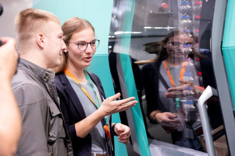 Guided Tours Bring Focus and Insights to Visitors at K 2025