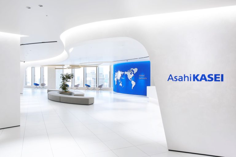 Asahi Kasei Strengthens Long-Term Profitability By Phasing Out Hmd Production As Part Of Structural Reform